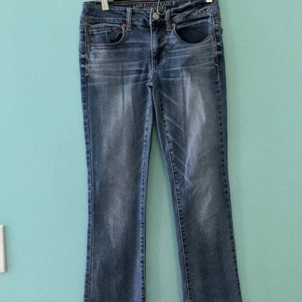 American Eagle Skinny Kick Jeans 2s